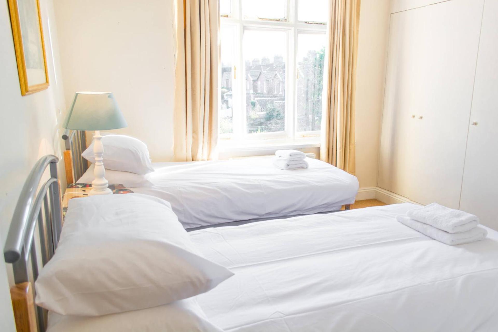 Host & Stay - York Terrace Apartments Норвич Экстерьер фото